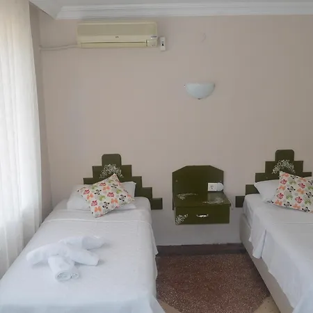 Tunc Отель 3*